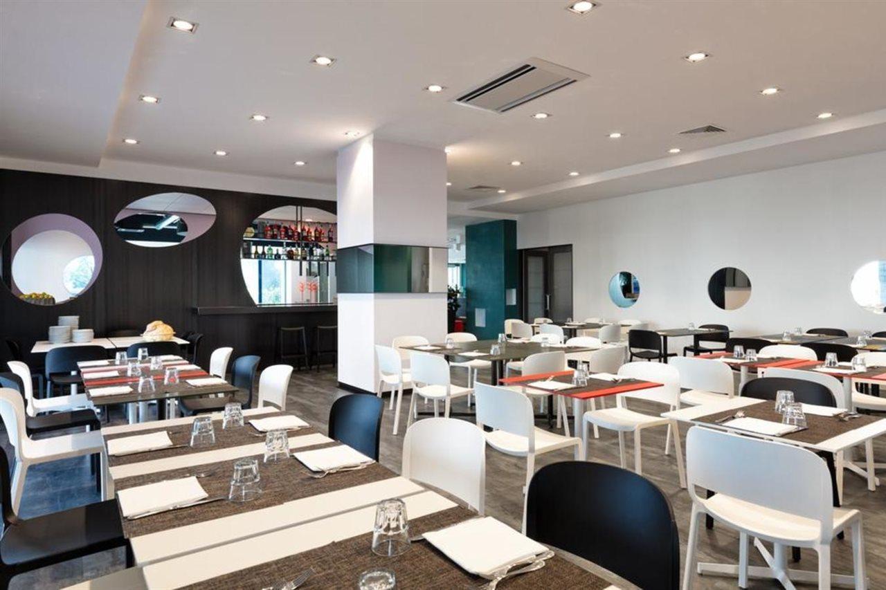 Garda Hotel Montichiari Εξωτερικό φωτογραφία