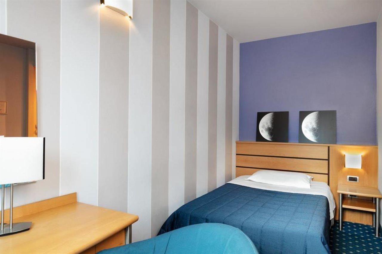 Garda Hotel Montichiari Εξωτερικό φωτογραφία