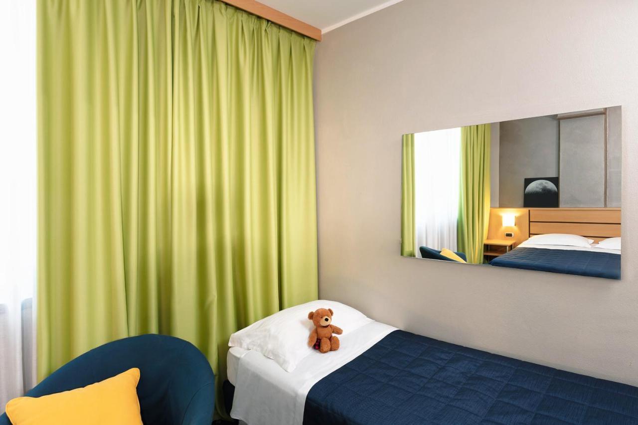 Garda Hotel Montichiari Εξωτερικό φωτογραφία